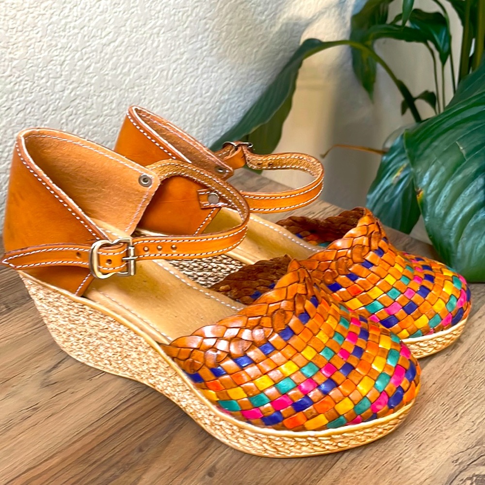 CLEARANCE! Mexican leather wedges